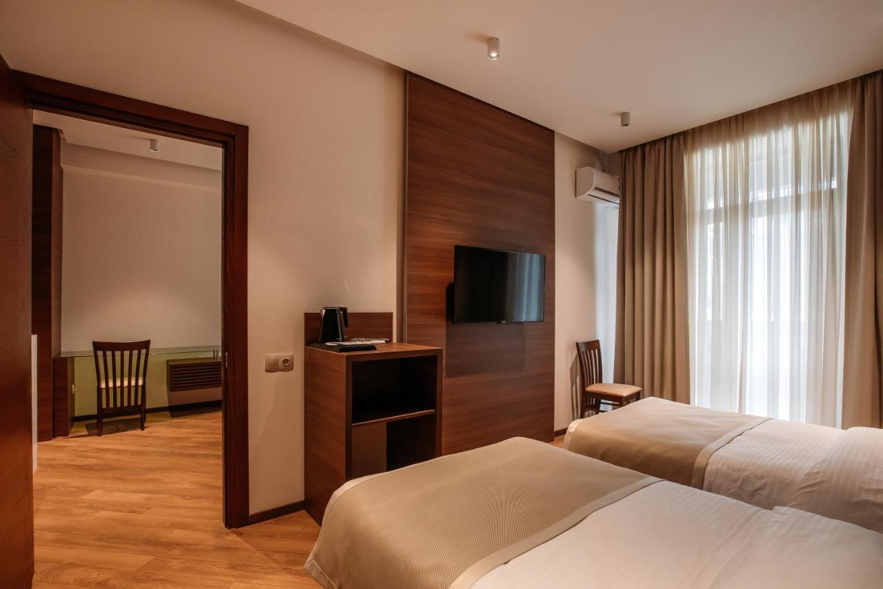 Hotel Parma تبليسي المظهر الخارجي الصورة